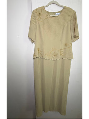 Carissimo Vintage 2Piece Beaded Sheath Dress Gold Size 16 Scalloped Layered Maxi